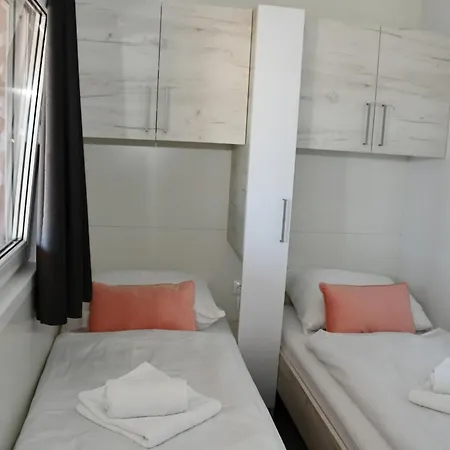 Mobile With Terrace And Sea View Azzuro Drage